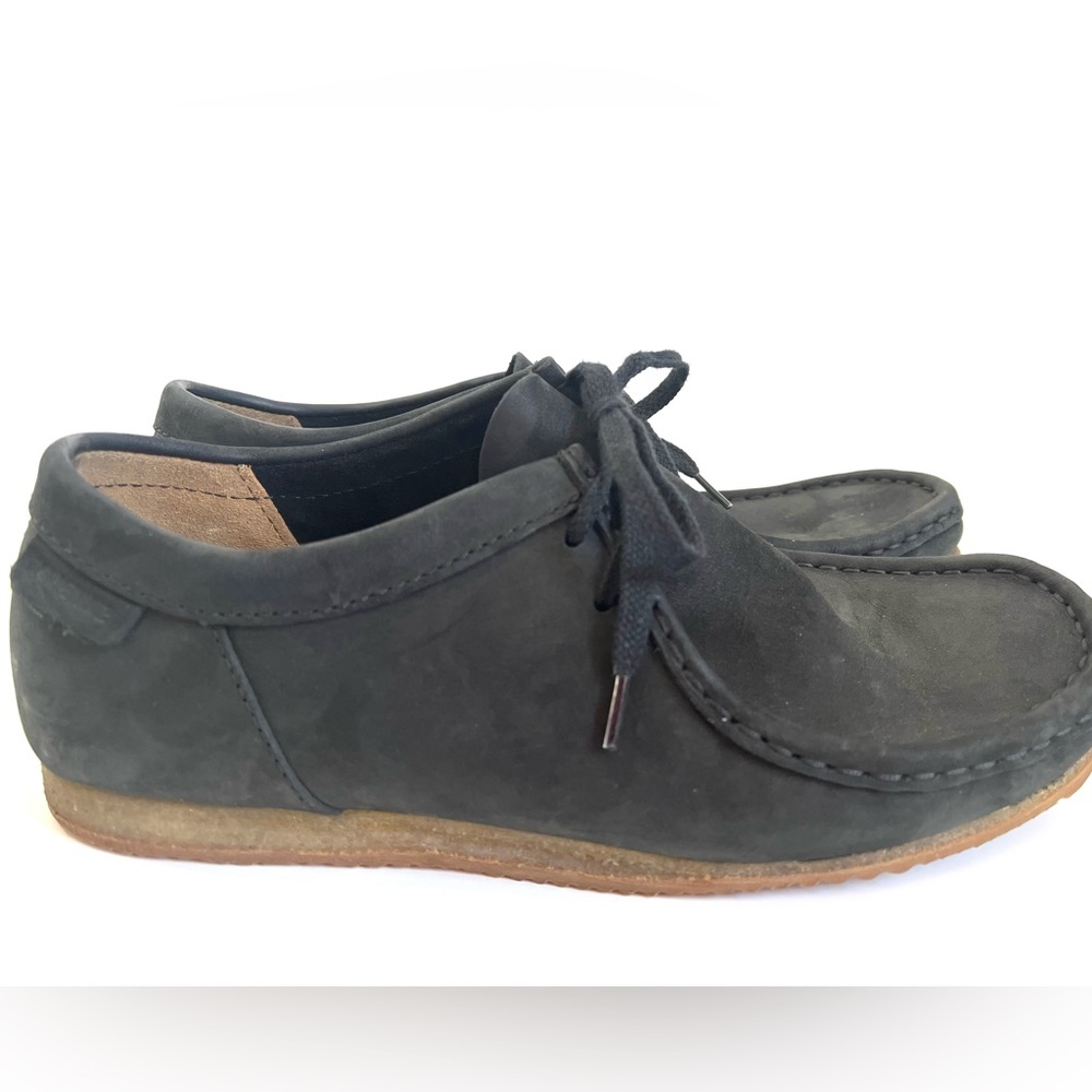 Clark's Originals Wallabee low top Limited Edition size 8.5
